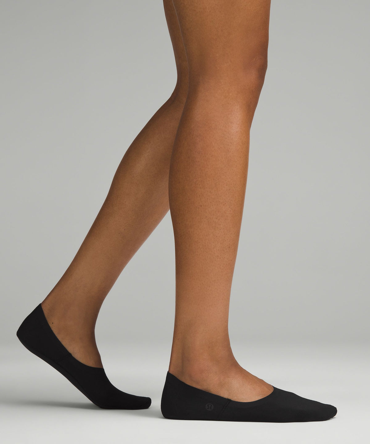 Unisex Smooth and Sleek No-Show Socks