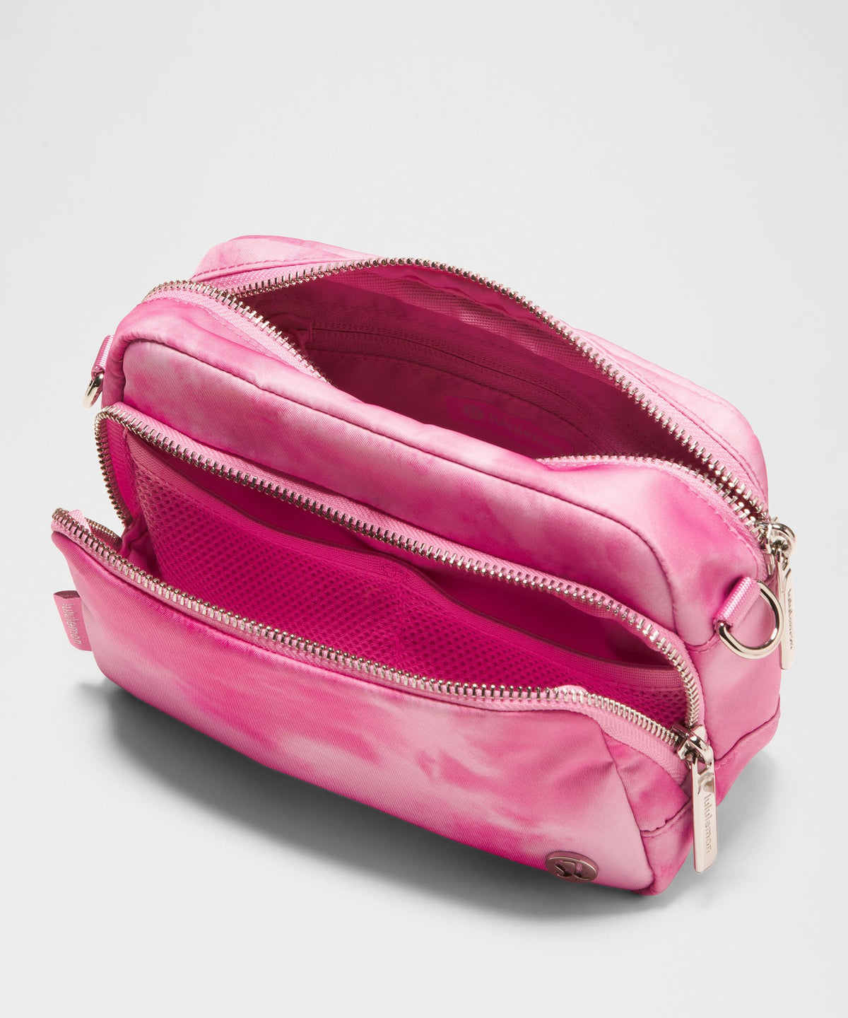 Everywhere Crossbody Bag 2LMetal Hardware