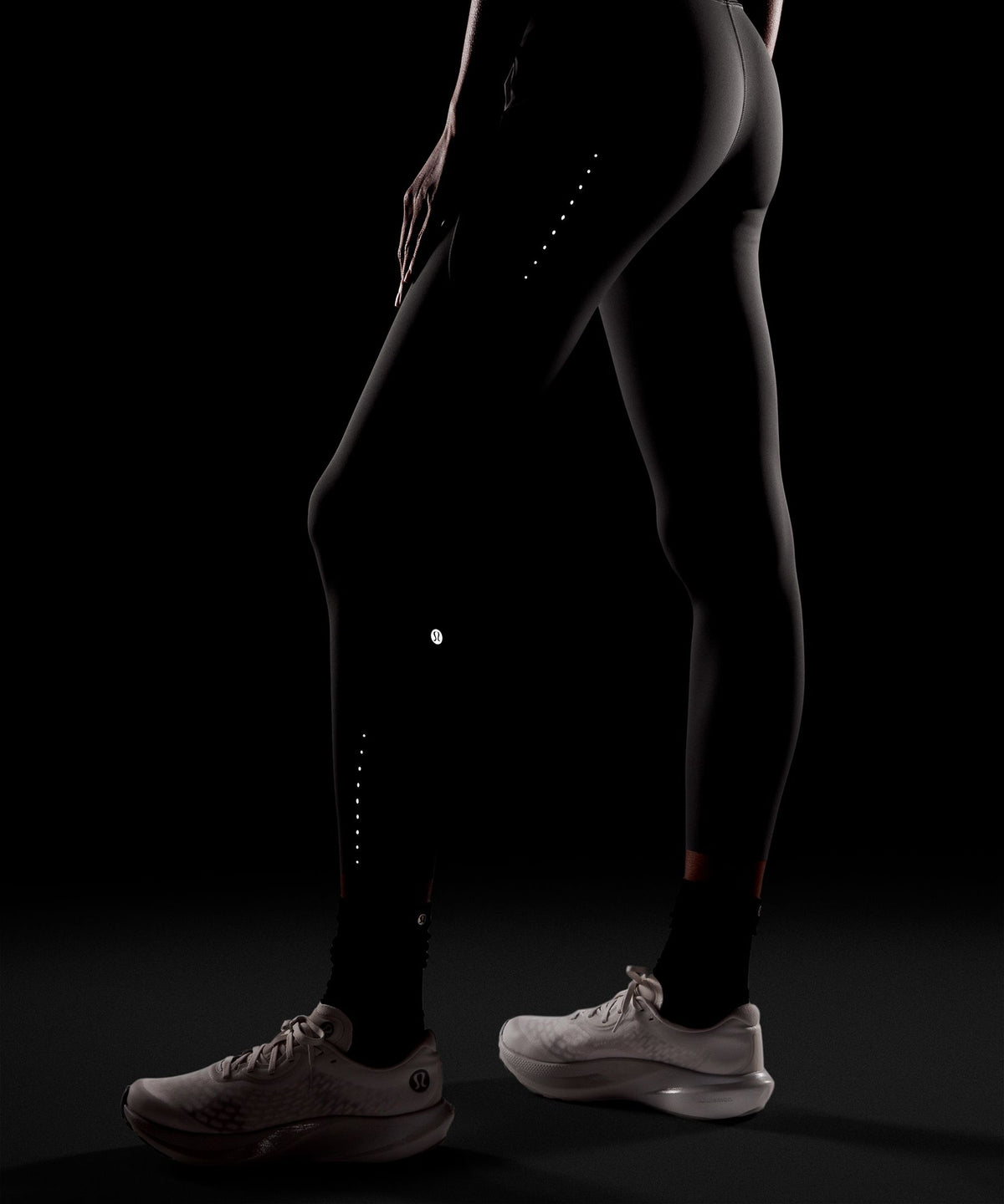 Fast and Free High-Rise Tight 25"5 Pocket