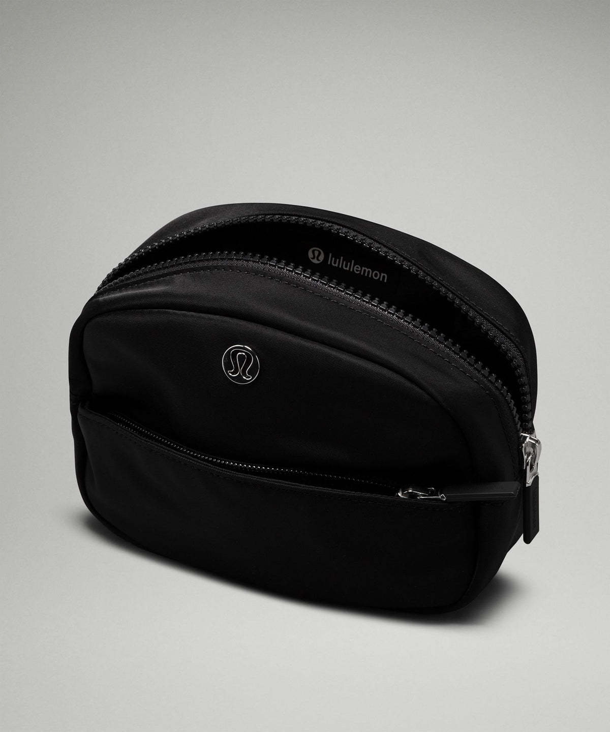 City Essentials PouchMini 2L