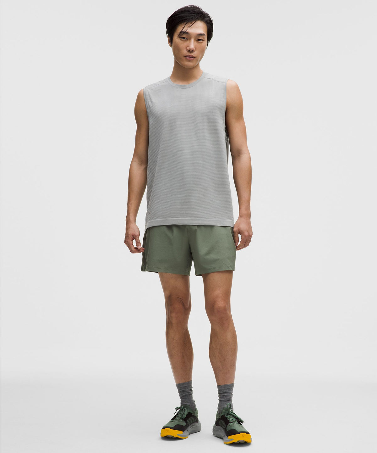 Metal Vent Tech Sleeveless ShirtUpdated Fit