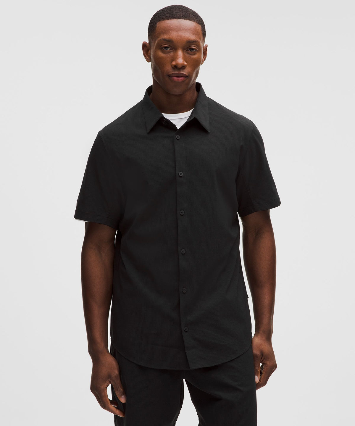 Airing Easy Short-Sleeve Shirt