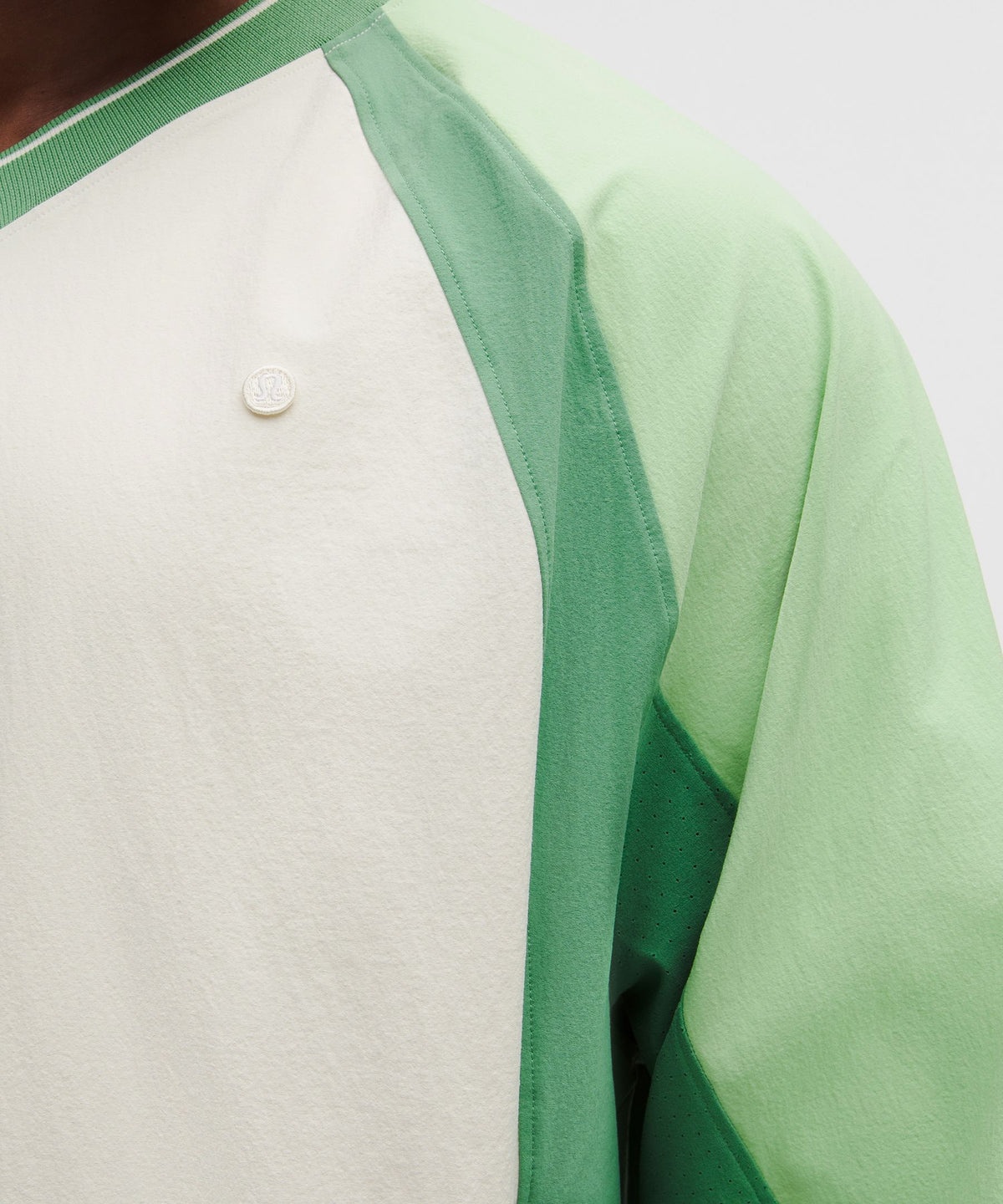 Water-Repellent Golf V-Neck Pullover
