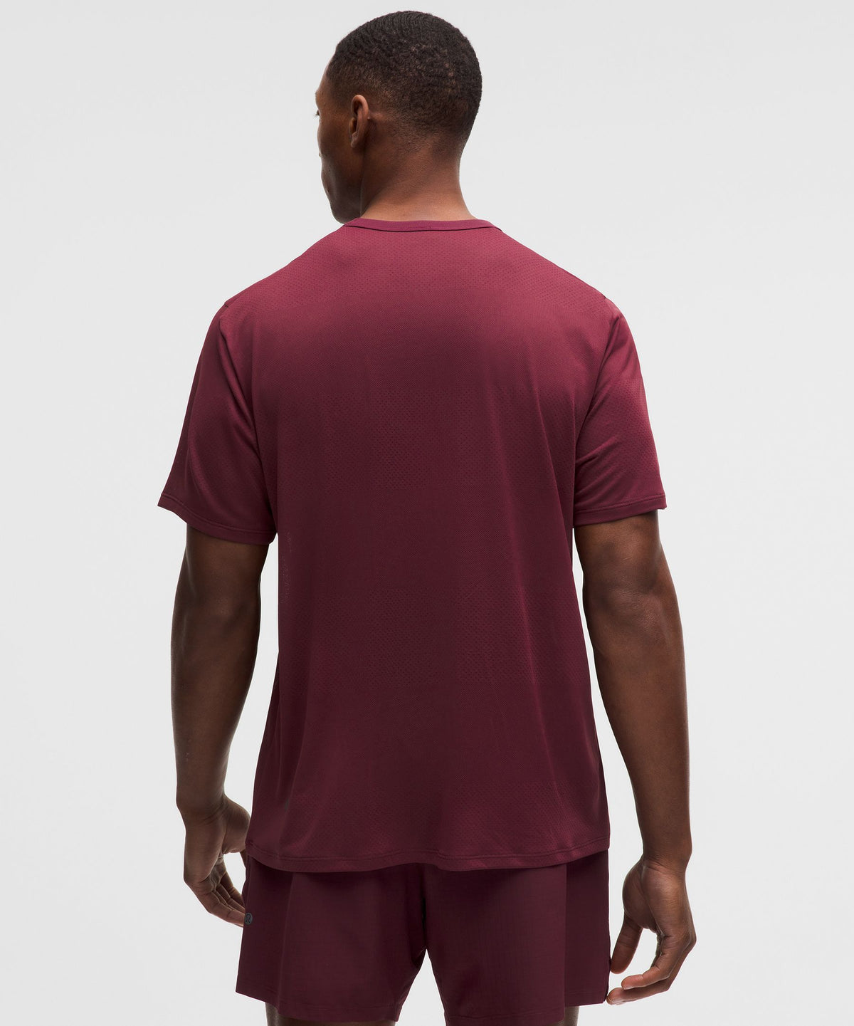 Men's Fast and Free Short-Sleeve ShirtPerforated Stripe