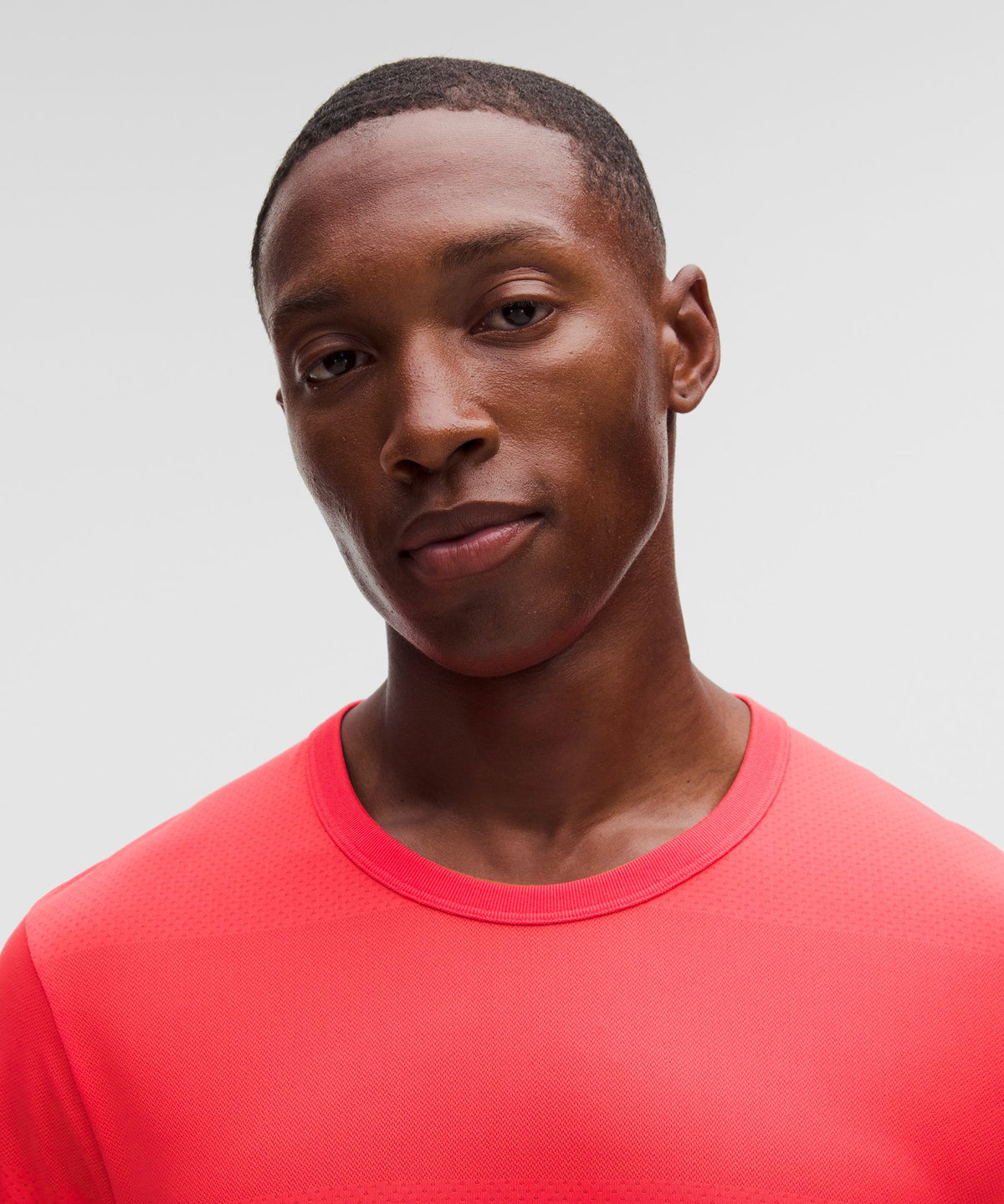 Men's Fast and Free Short-Sleeve ShirtPerforated Stripe