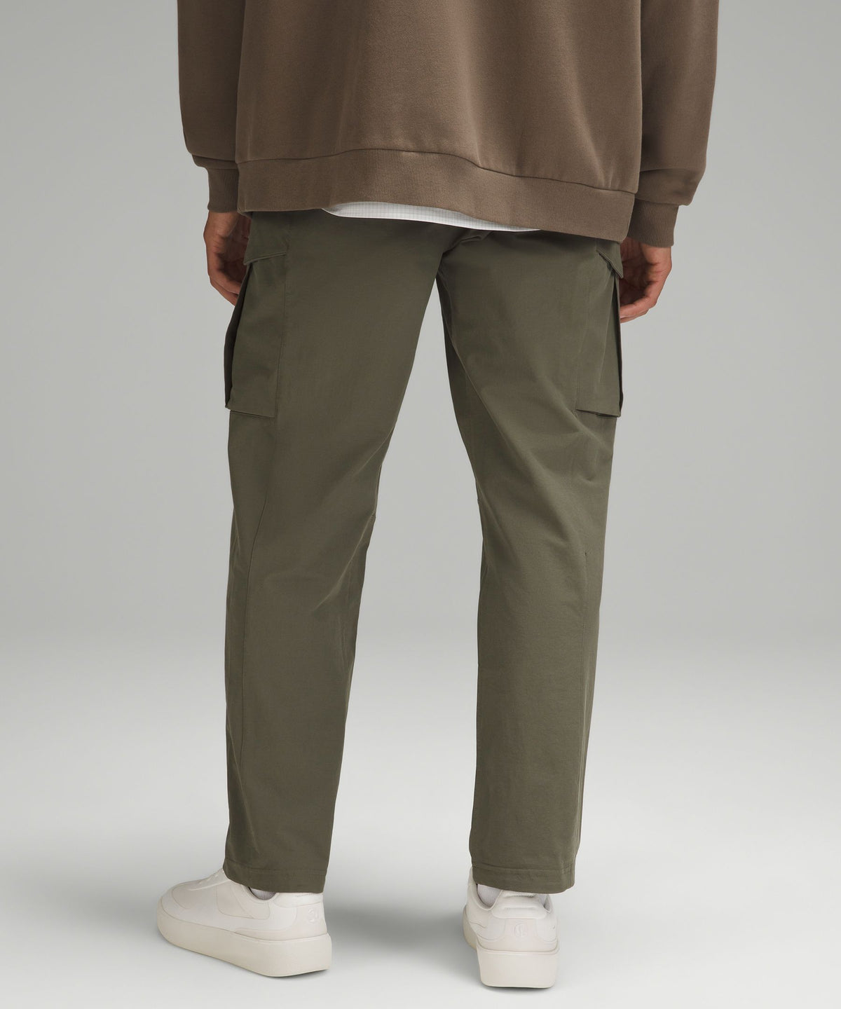 Stretch Cotton VersaTwill Relaxed-Fit Cargo Pant