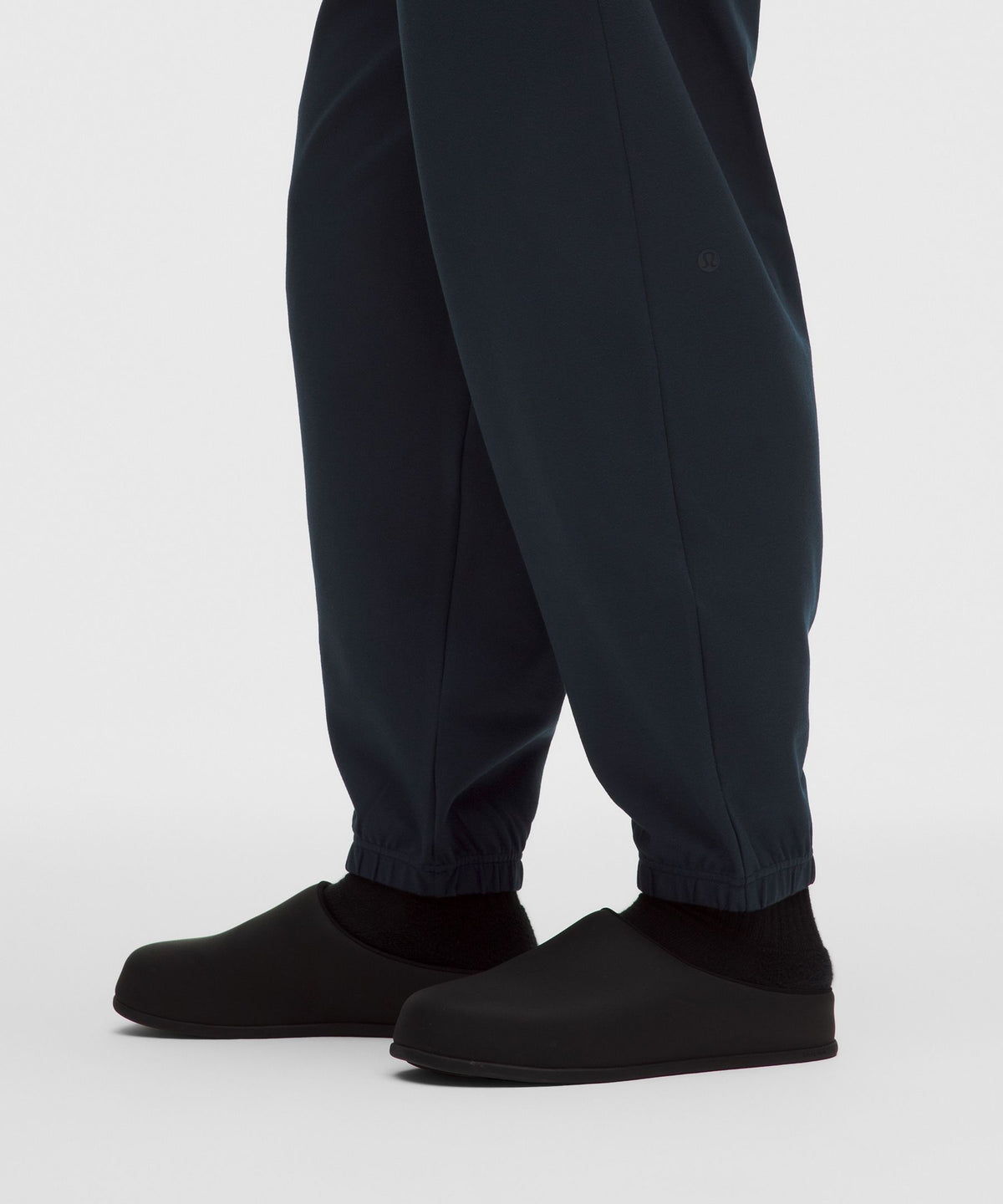 Heavyweight Soft Jersey Relaxed-Fit JoggerRegular
