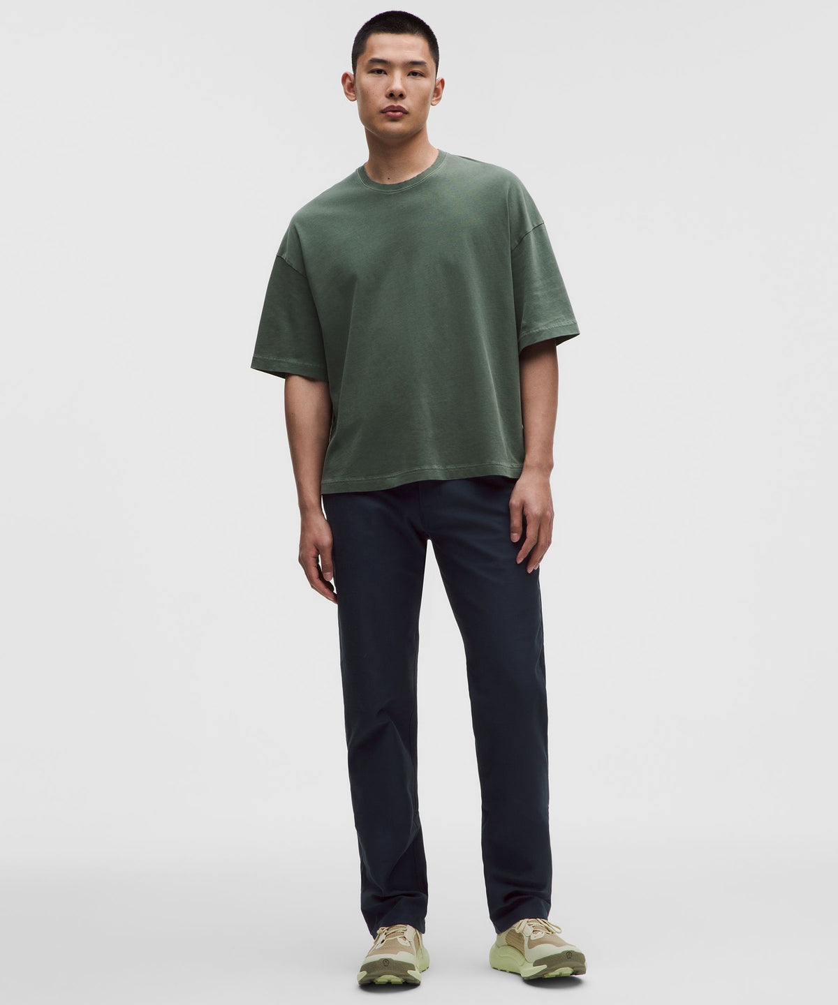 Slacker Classic-Straight Trouser 32L