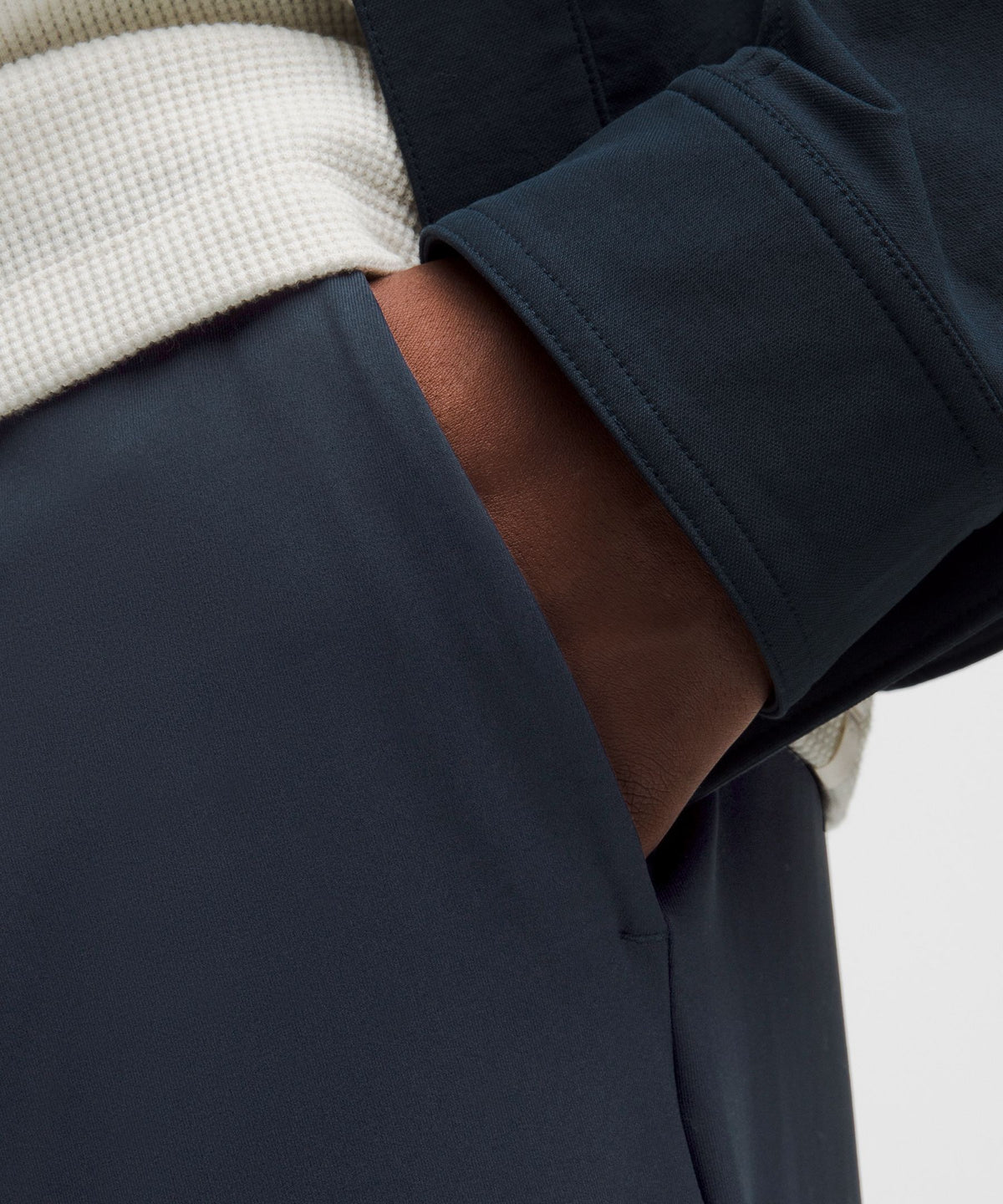 Men's Daydrift Relaxed-Fit Pleated Trouser ShorterNo Belt Loops