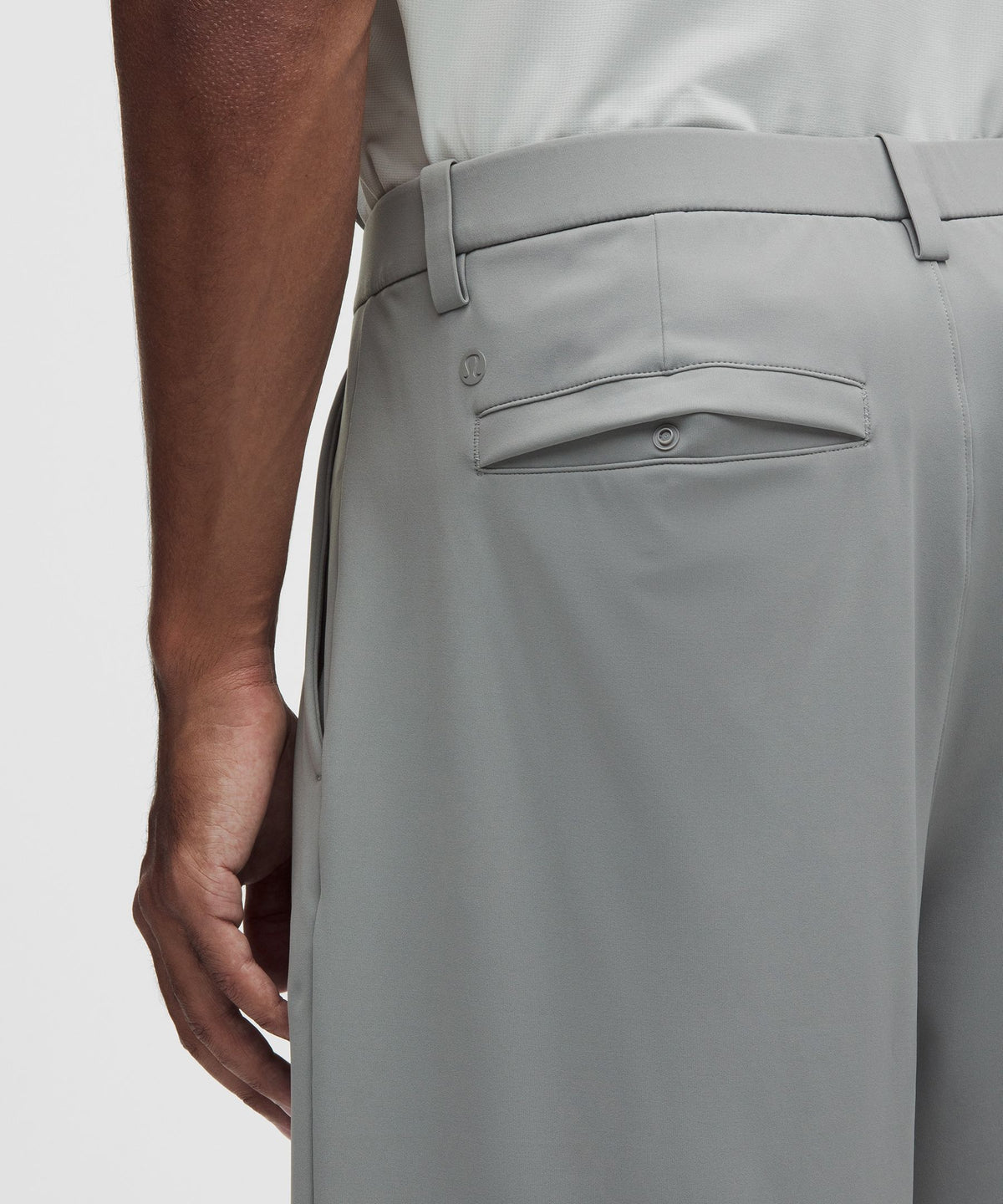 Men's Daydrift Relaxed-Fit Pleated TrouserRegular