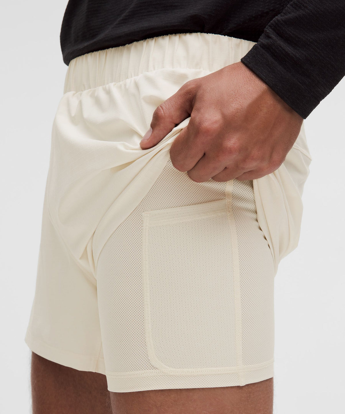 Mile Maker Ripstop Lined Short 4"