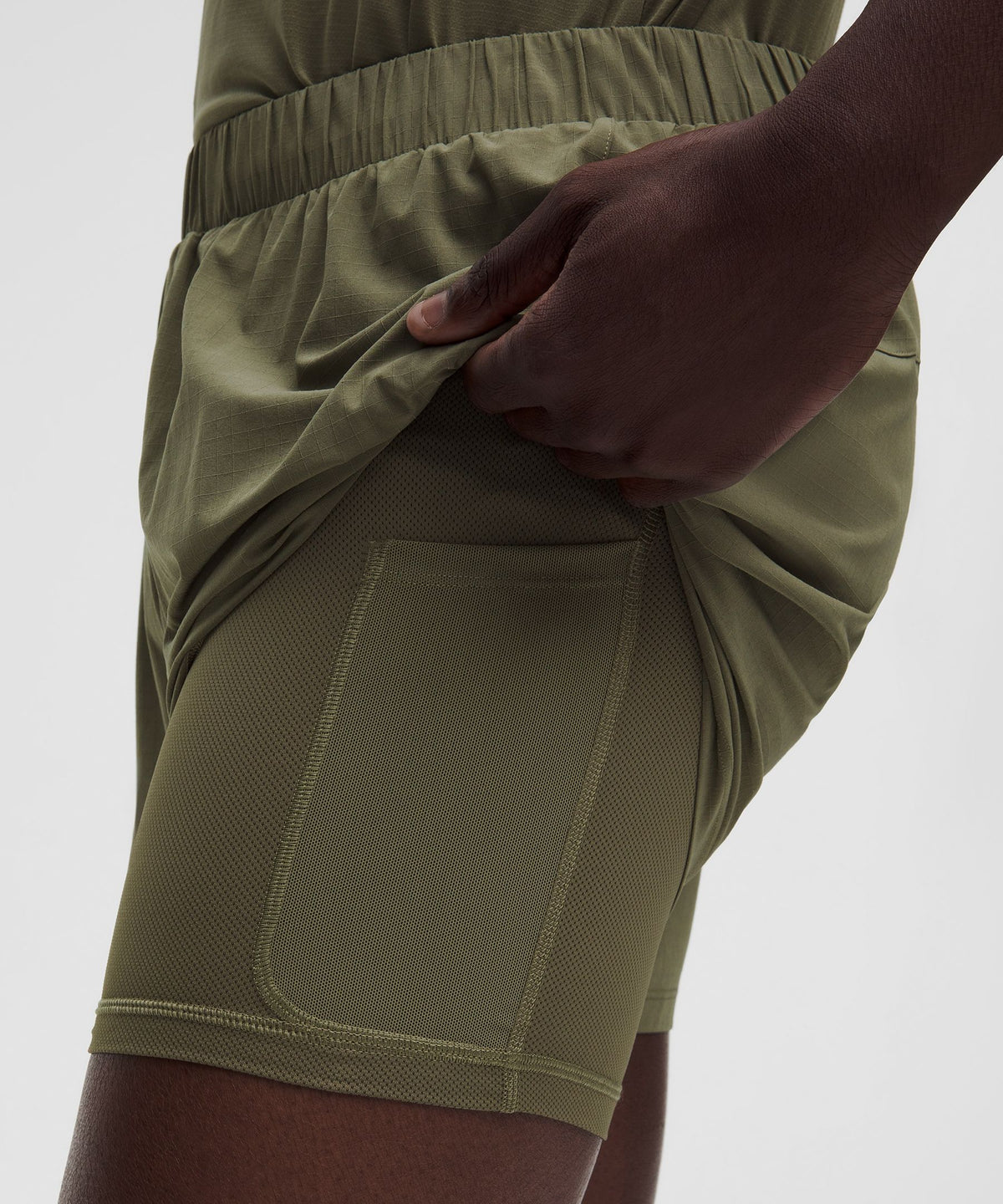 Mile Maker Ripstop Lined Short 4"