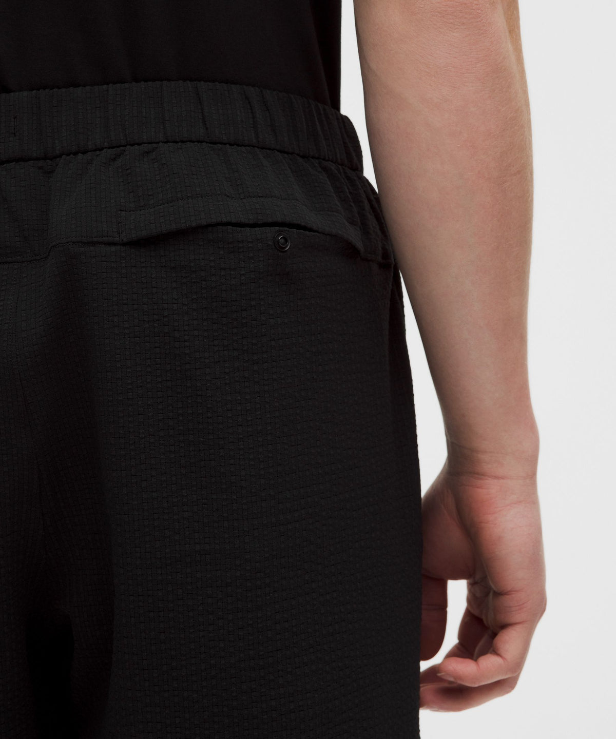 ABC Textured WovenAir Pull-On Short 7"