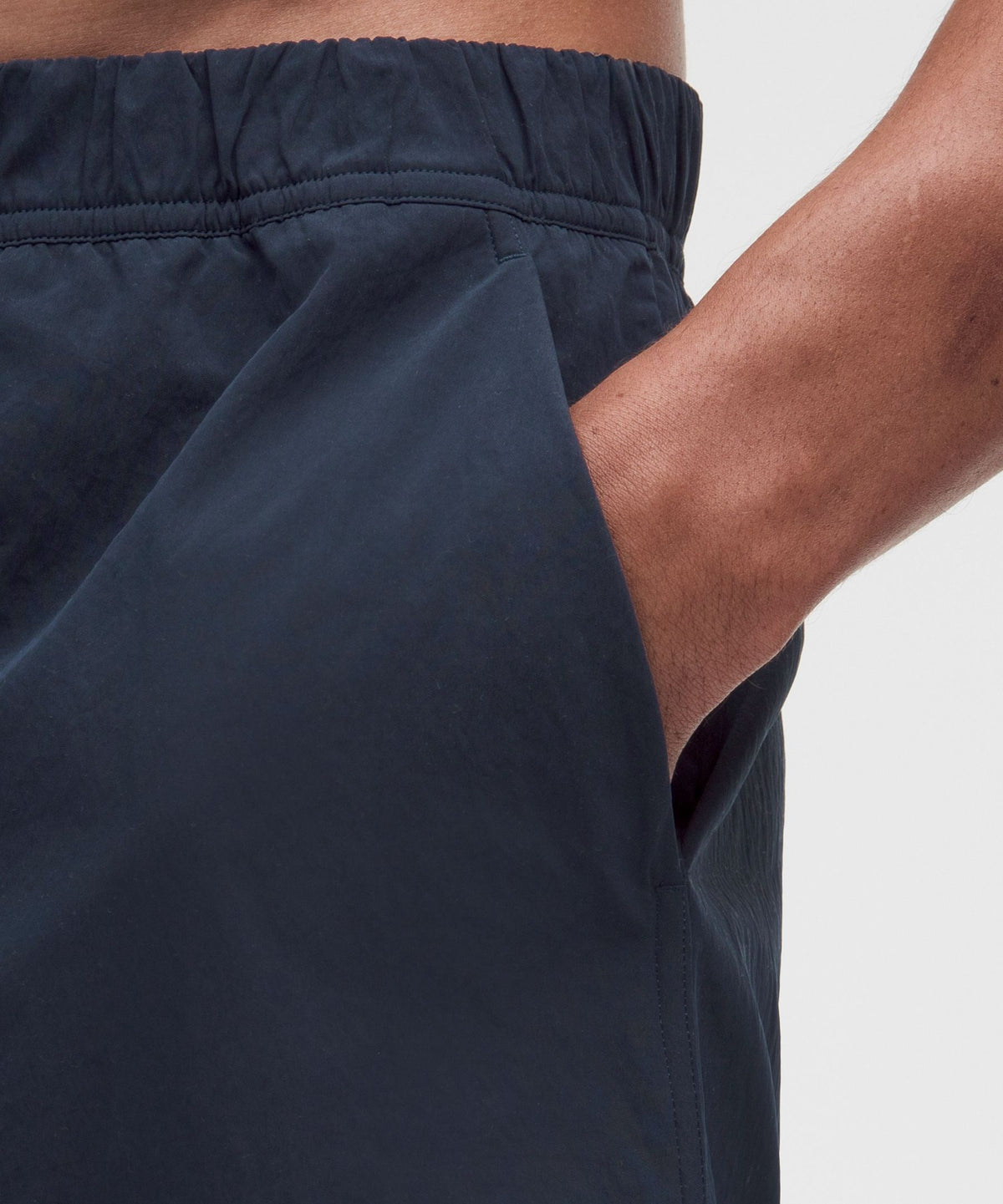 Beach to Trail Lined Short 7"