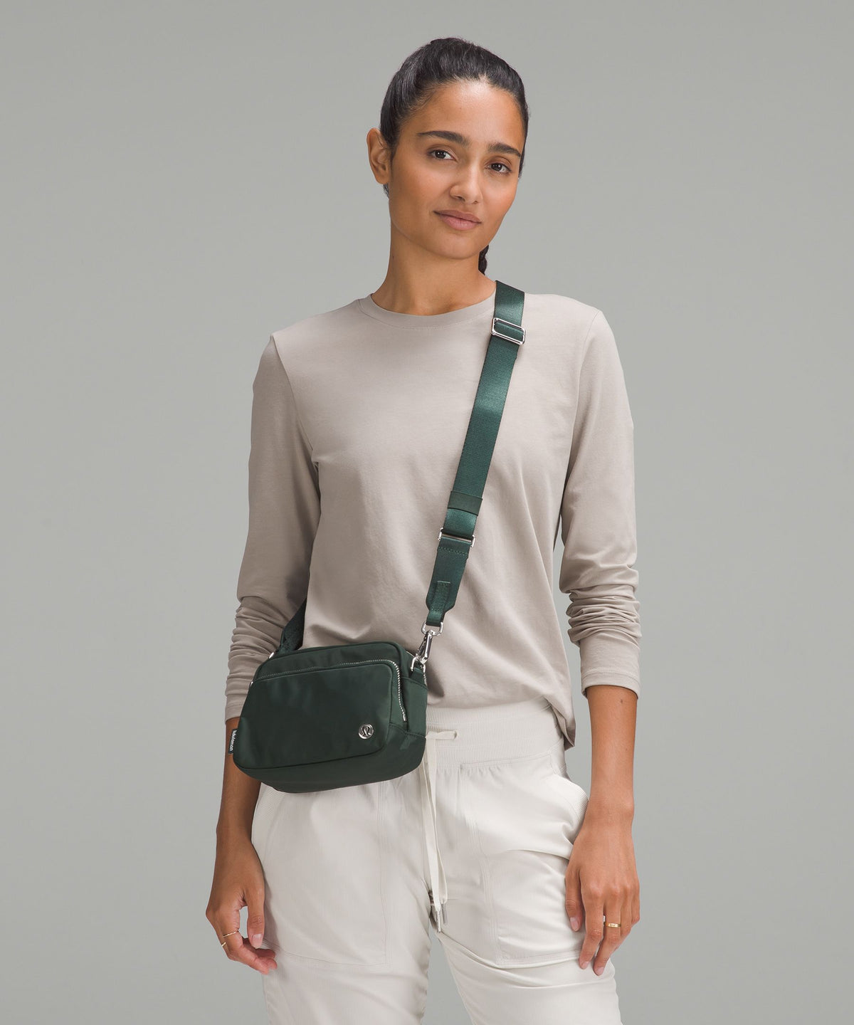 Everywhere Crossbody Bag 2LMetal Hardware