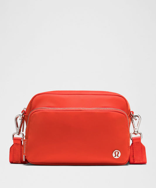 Everywhere Crossbody Bag 2LMetal Hardware