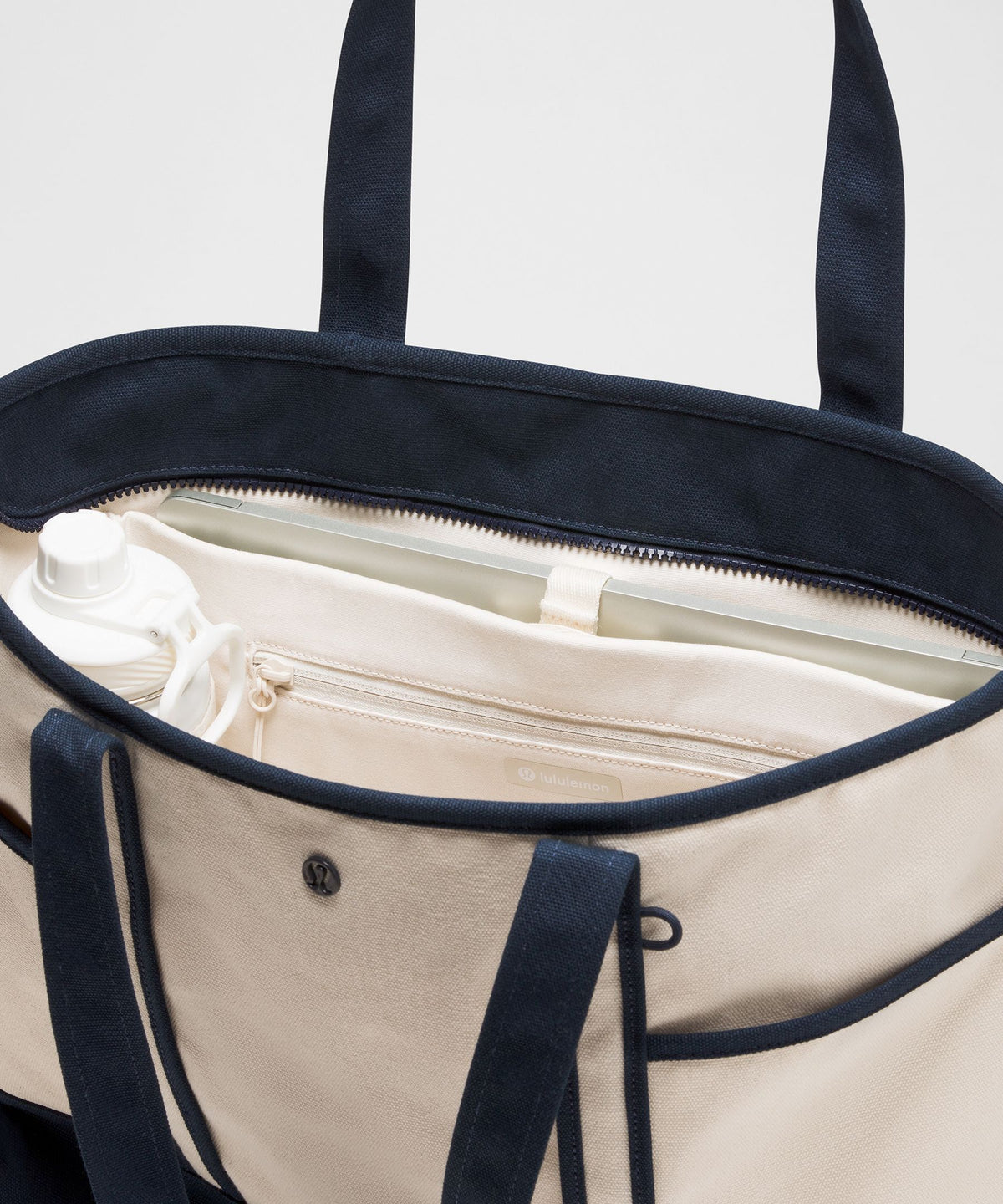 Daily Multi-Pocket Zip-Top Tote Bag 18L