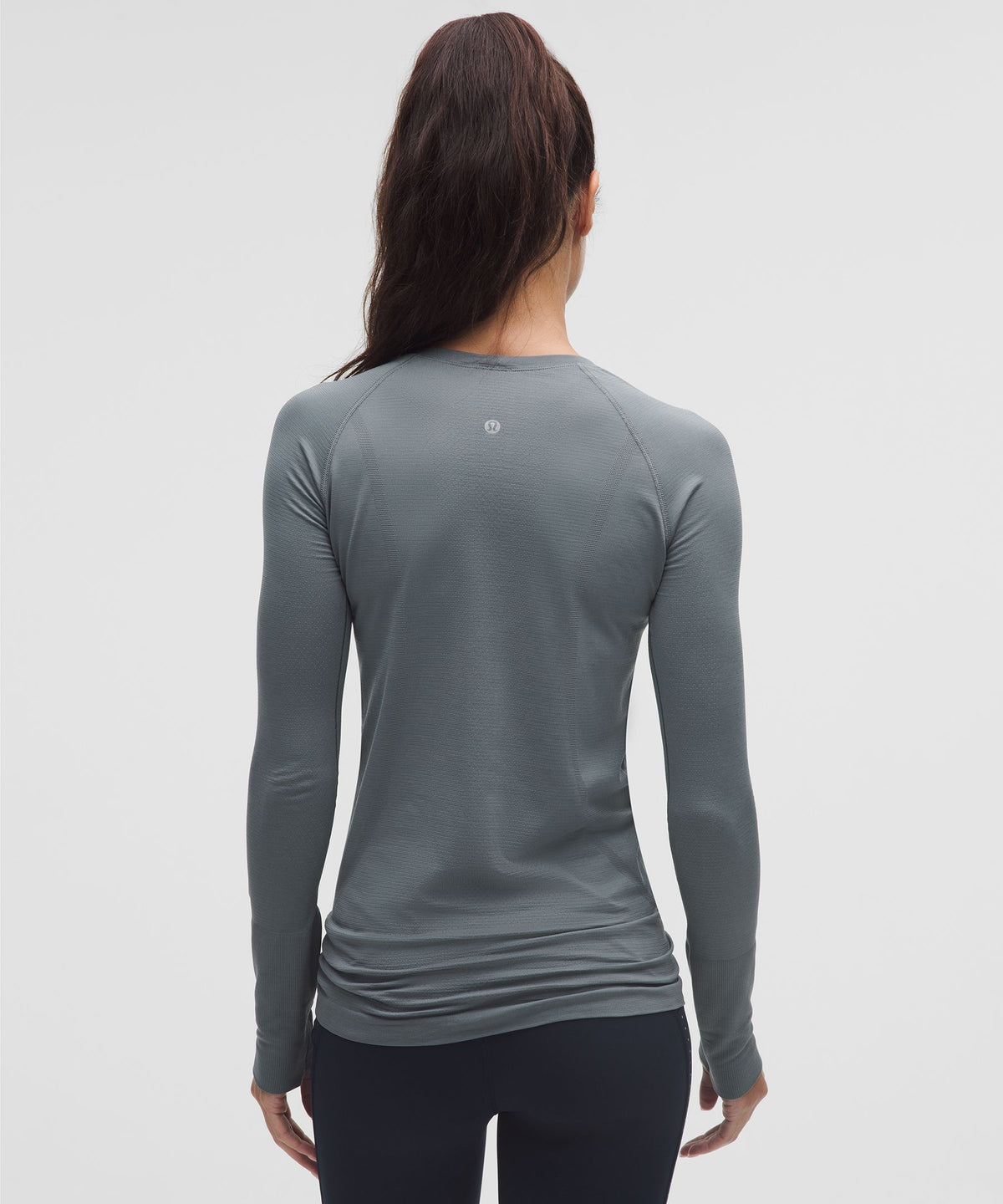 Swiftly Tech Long-Sleeve Shirt 2.0Hip Length