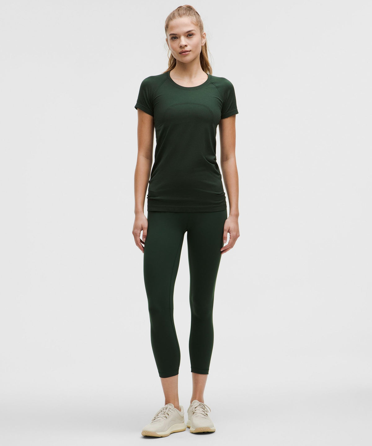 Swiftly Tech Short-Sleeve Shirt 2.0Hip Length