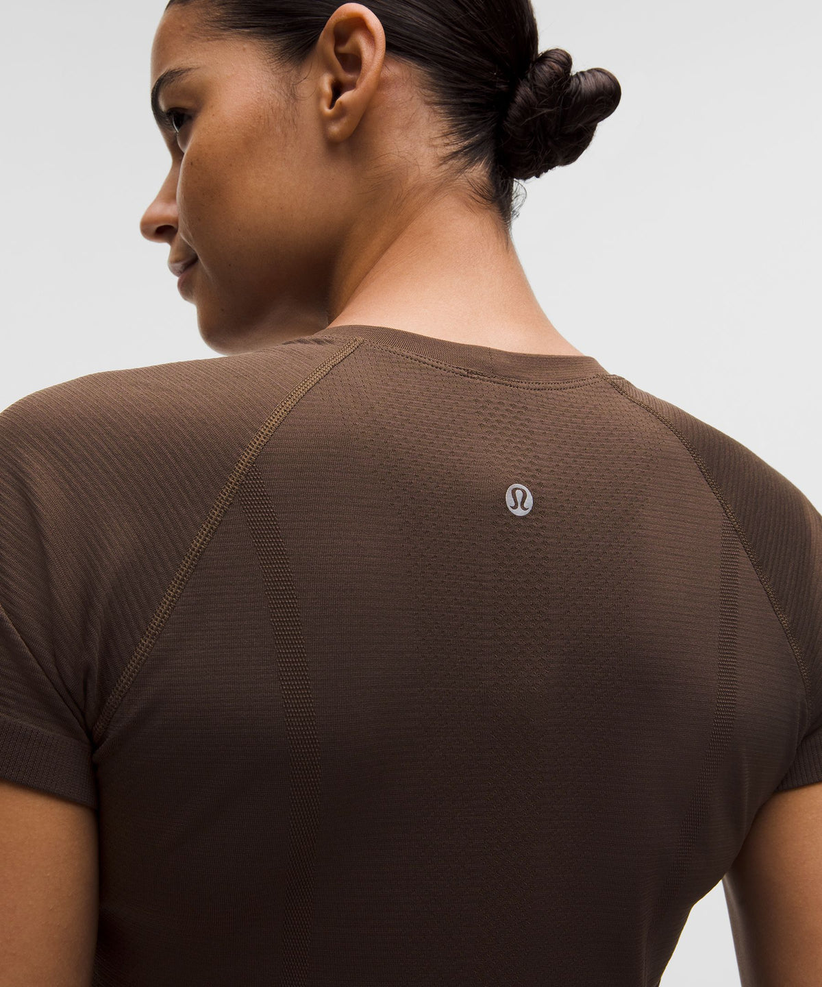 Swiftly Tech Short-Sleeve Shirt 2.0Hip Length