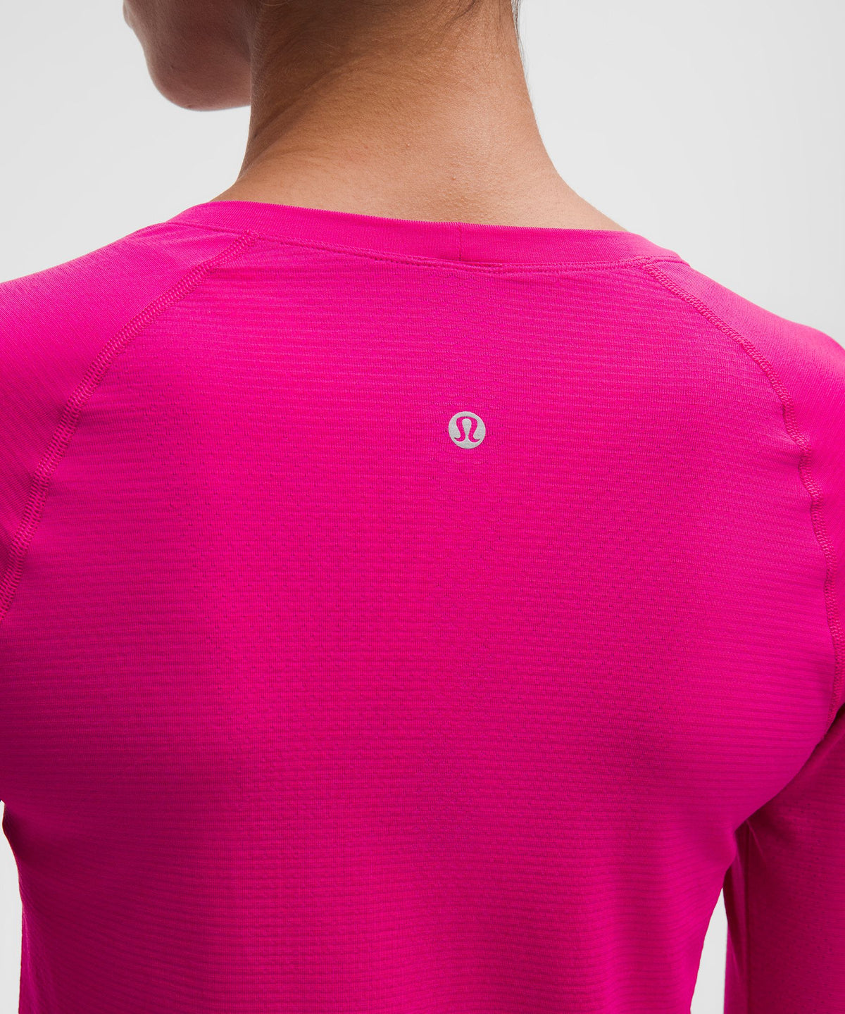 Swiftly Tech Long-Sleeve Shirt 2.0Waist Length