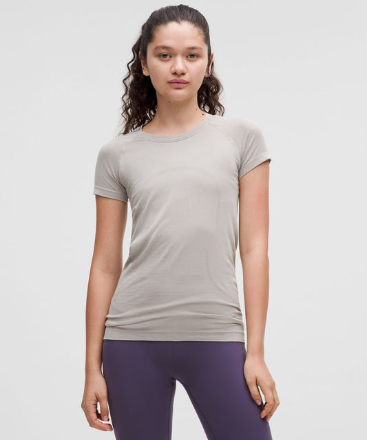 Swiftly Tech Short-Sleeve Shirt 2.0Hip Length