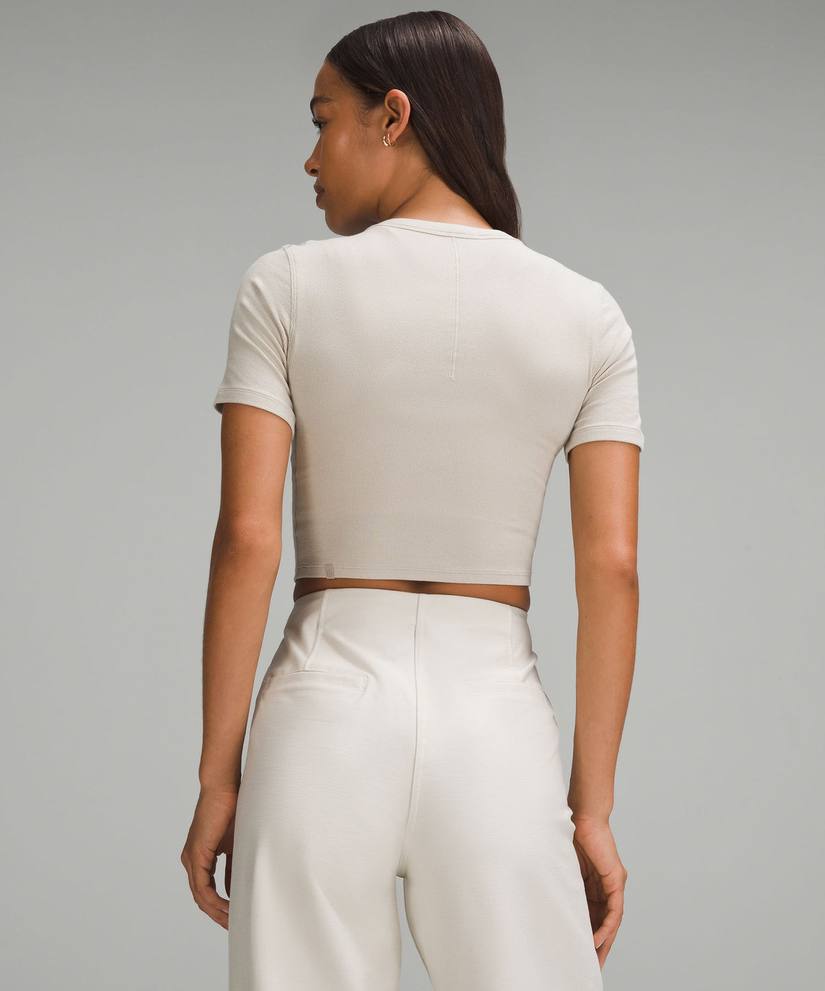 Hold Tight Straight-Hem Cropped T-Shirt