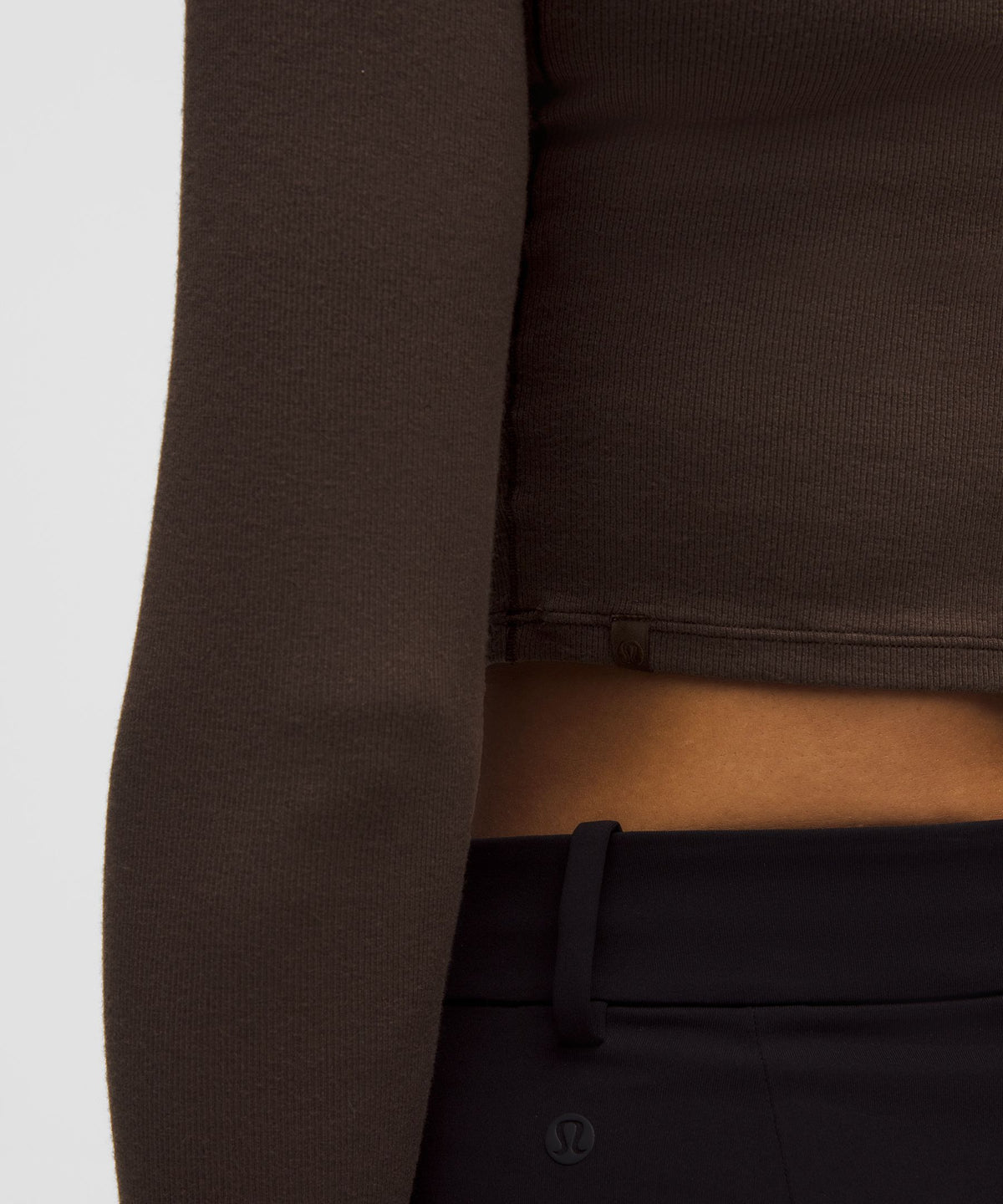 Hold Tight Straight-Hem Cropped Long-Sleeve Shirt