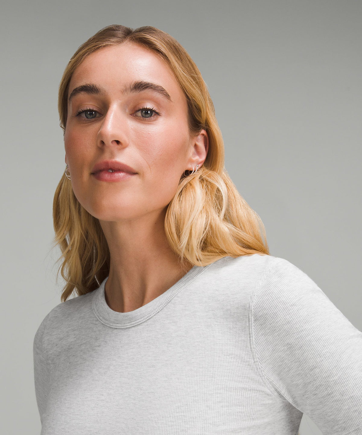 Hold Tight Straight-Hem Cropped T-Shirt