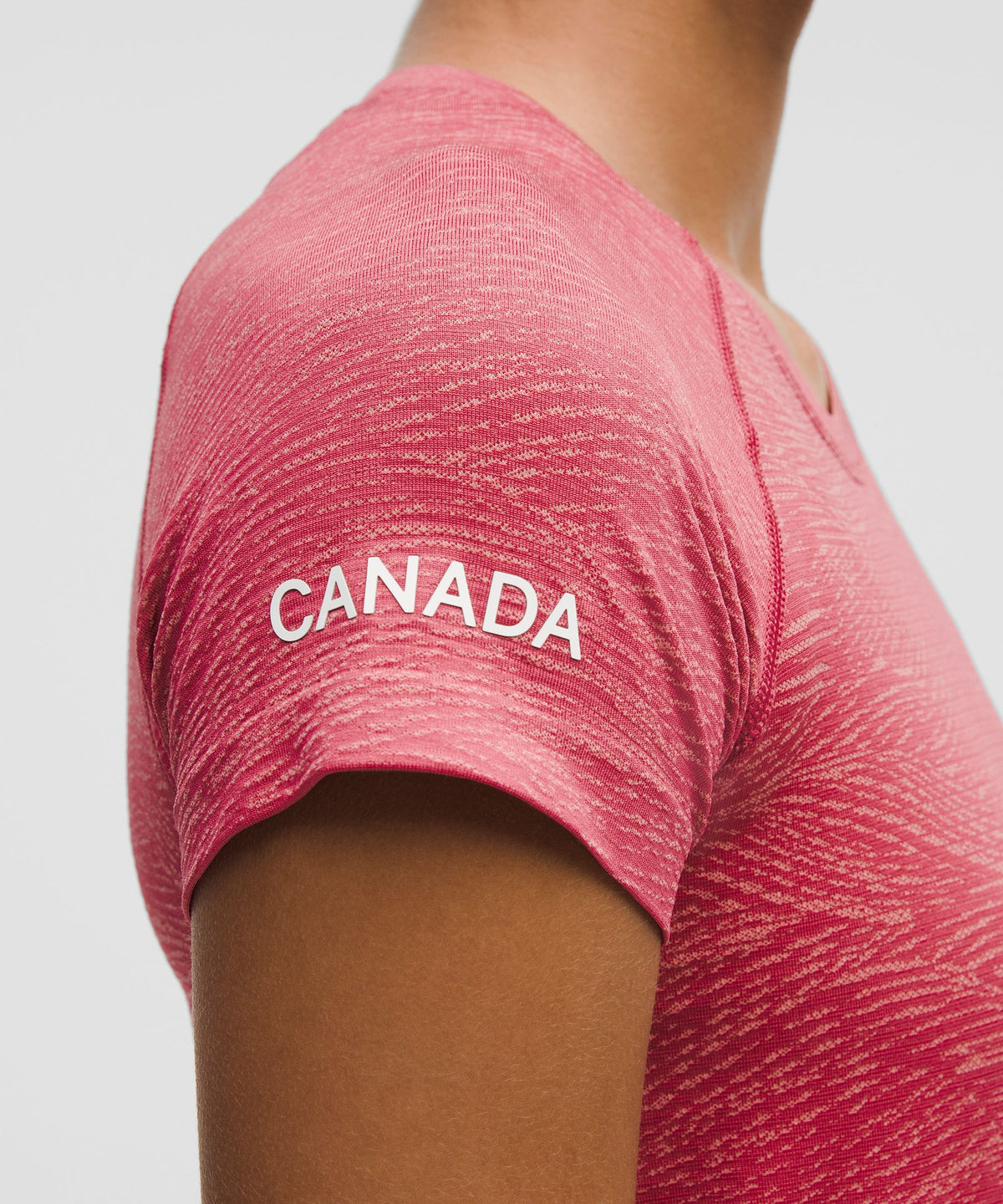 Team Canada Swiftly Tech Short-Sleeve Shirt 2.0 Hip LengthCPC Logo