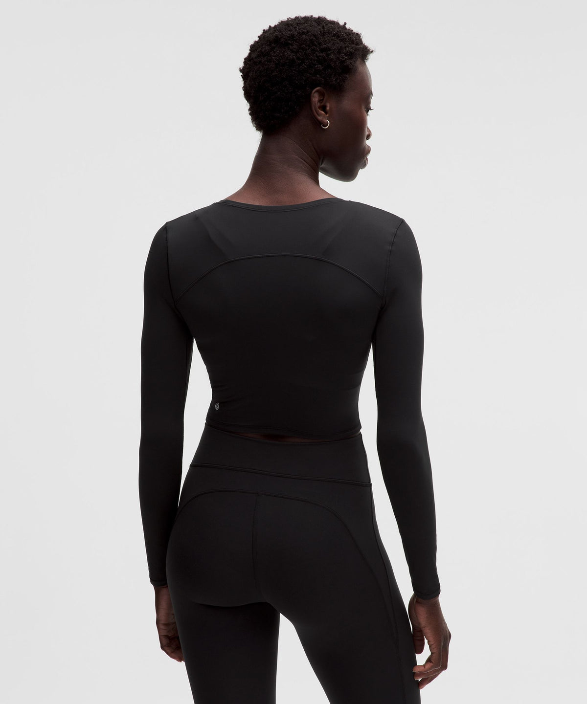 Unrestricted Power Cropped Long-Sleeve Shirt