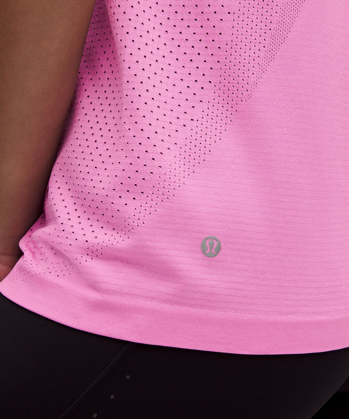 Swiftly Relaxed Short-Sleeve Shirt Hip LengthLogo
