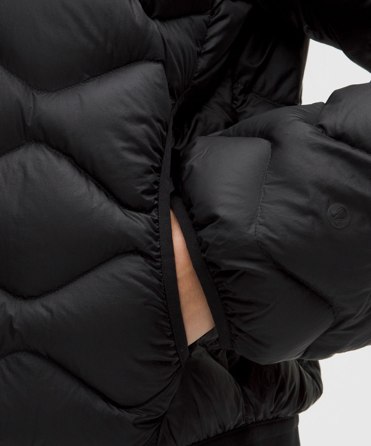 Featherweight 900-Down-Fill Quilted Jacket