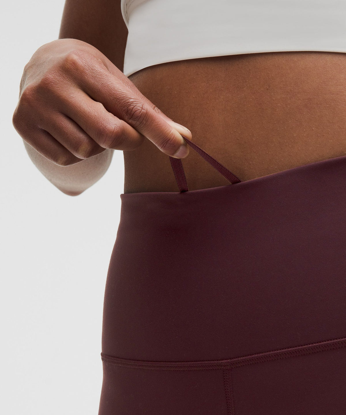Wunder Train High-Rise Tight with Pockets 28"
