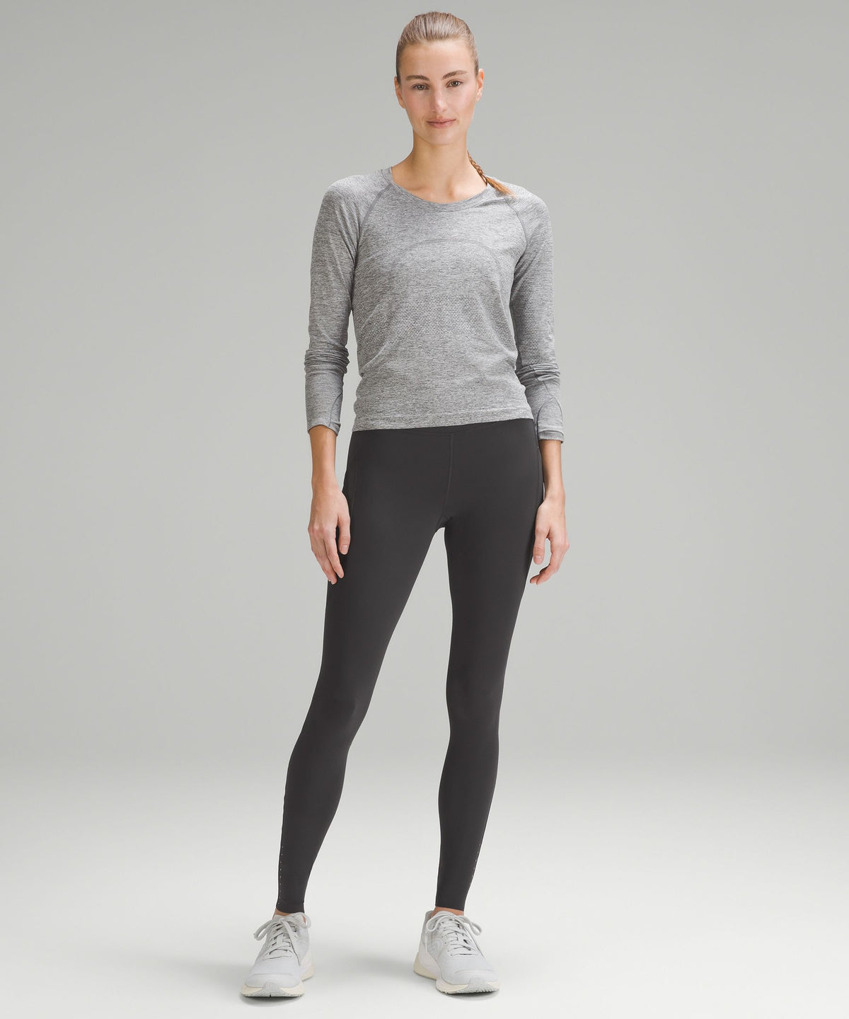Fast and Free High-Rise Tight 28"5 Pocket