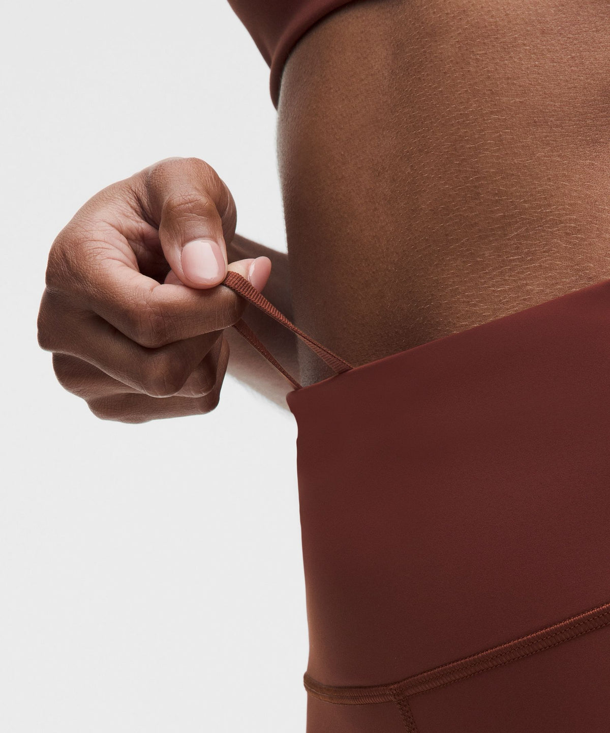Fast and Free High-Rise Tight 28"5 Pocket