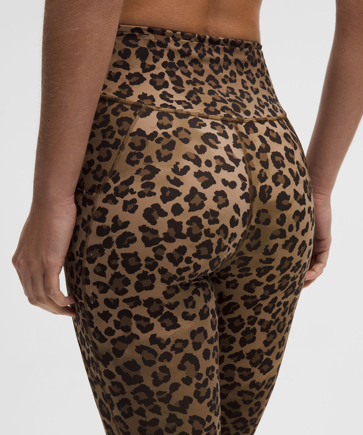 Fast and Free High-Rise Tight 25"5 Pocket