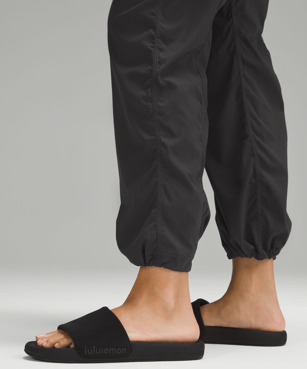 Dance Studio Mid-Rise PantShort