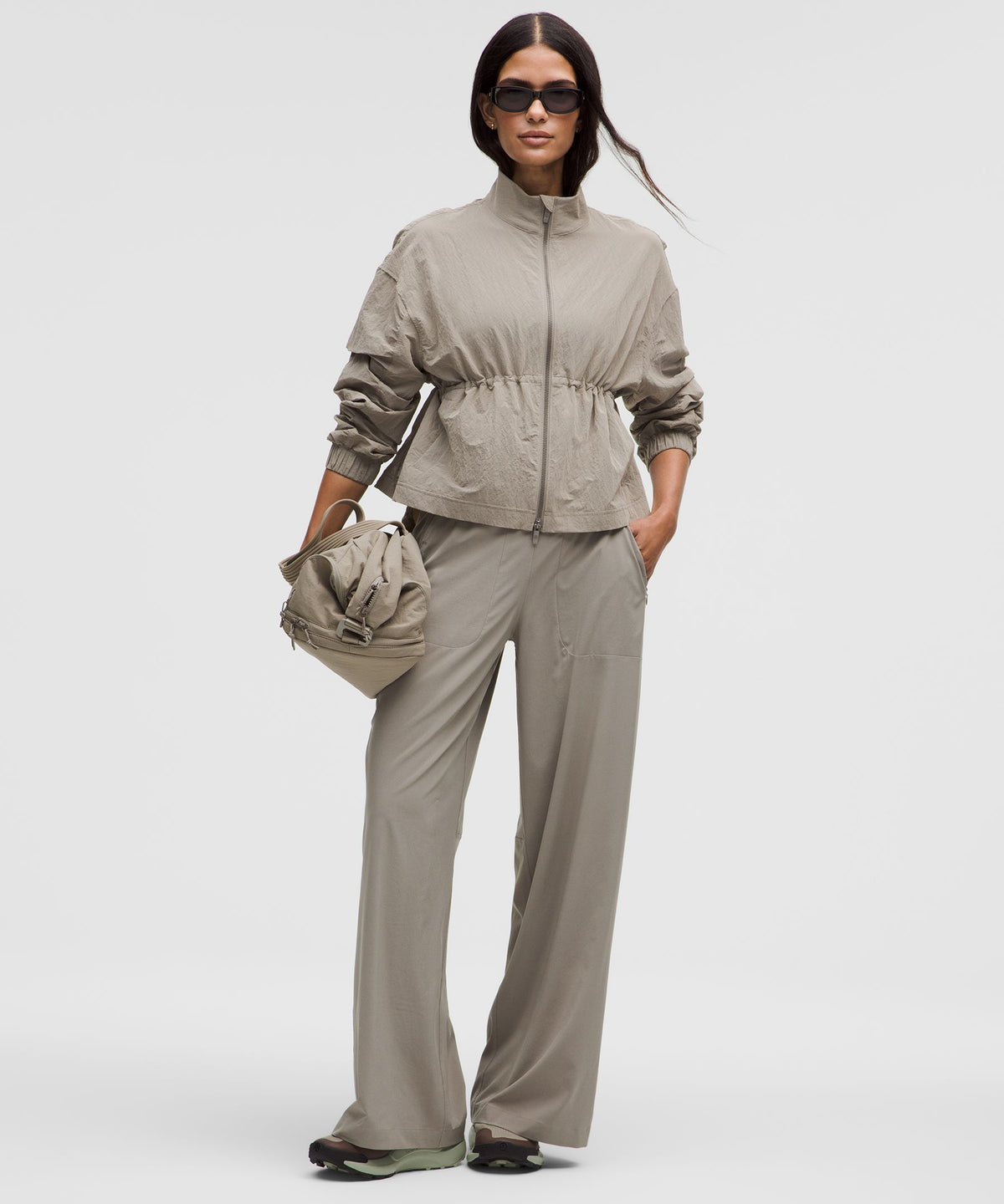 Swift Mid-Rise Wide-Leg Pant