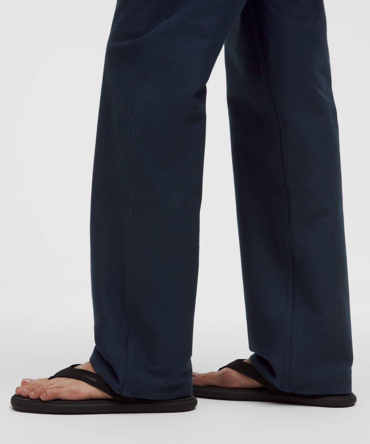 EasyFive Mid-Rise Relaxed-Straight PantRegular