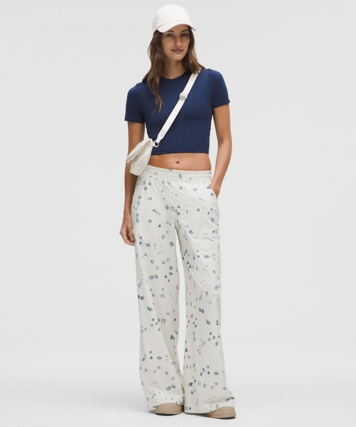Swift Mid-Rise Wide-Leg Pant