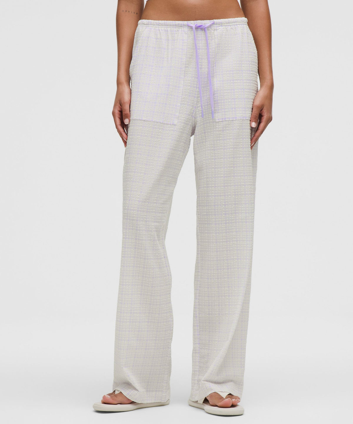 Seersucker Check Mid-Rise Pull-On Pant
