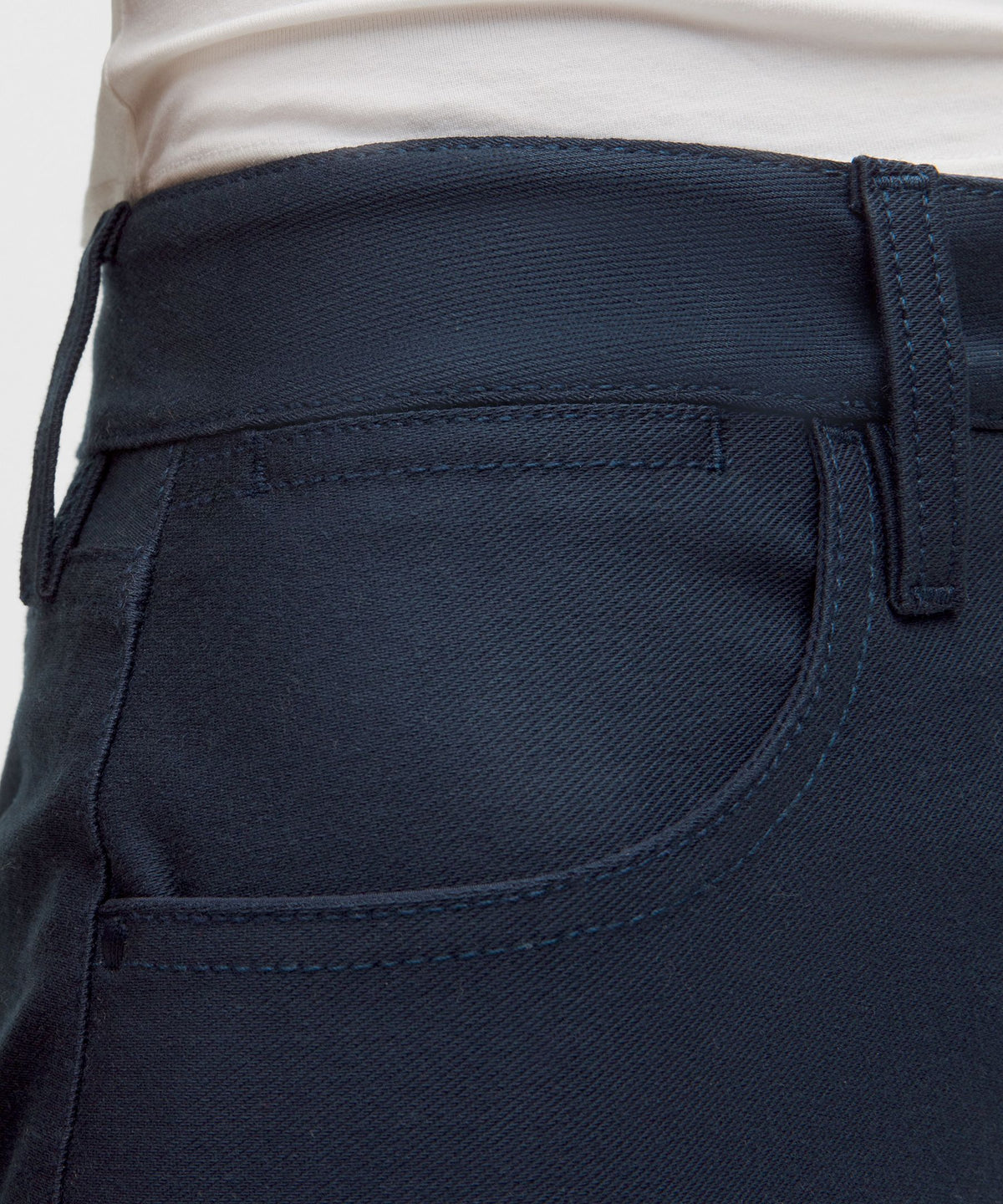 EasyFive High-Rise Subtle-Flare PantShort