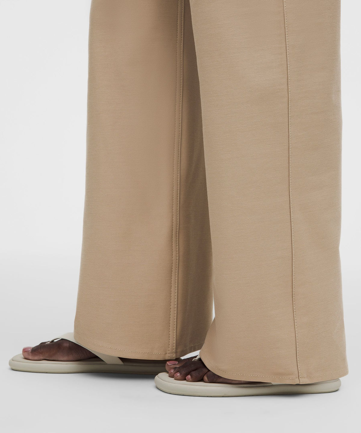 EasyFive Low-Rise Classic Wide-Leg PantShort