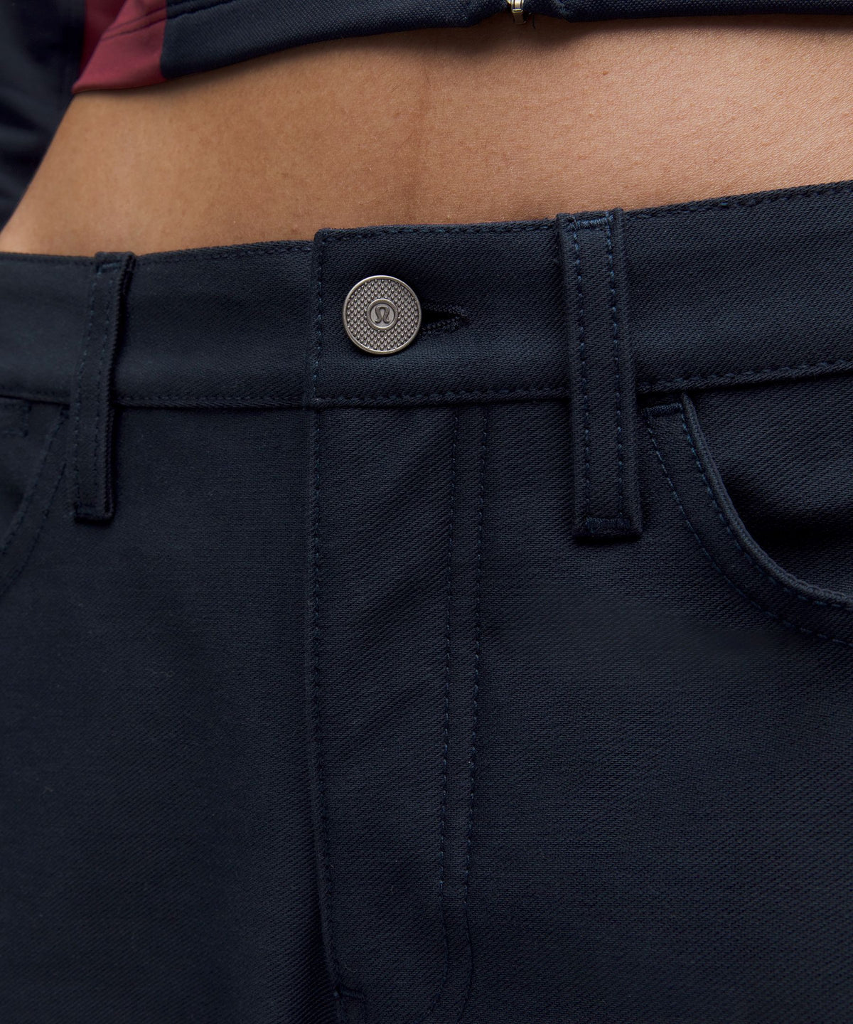 EasyFive Low-Rise Classic Wide-Leg PantShort