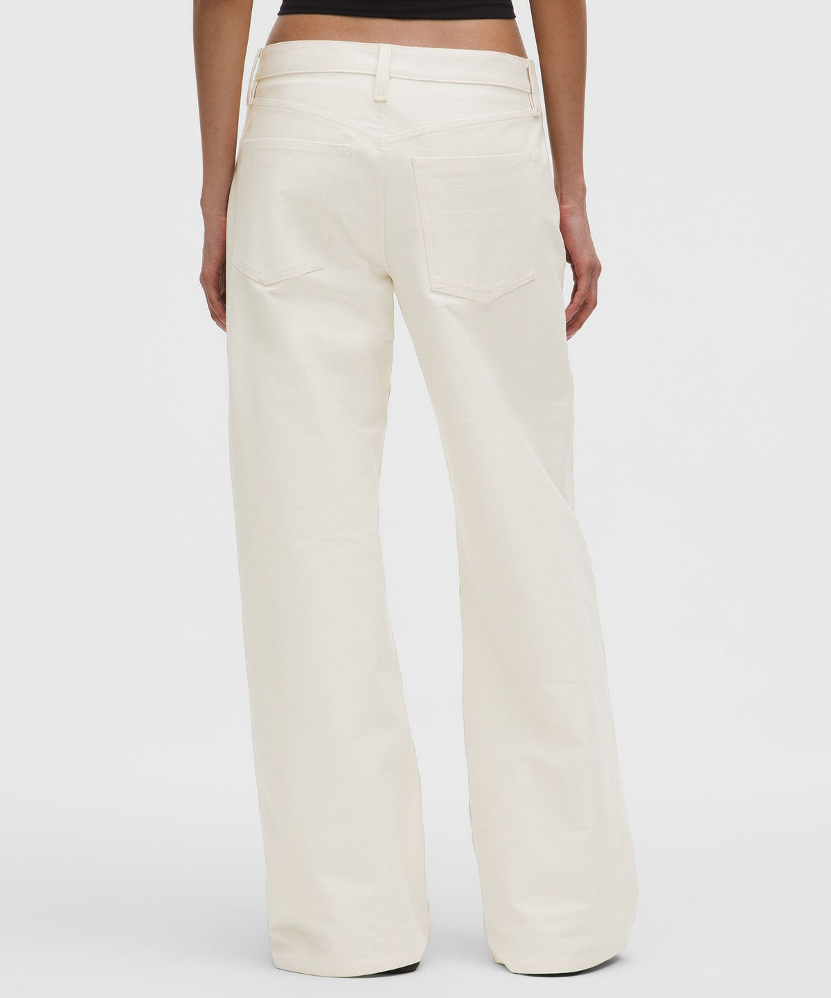 EasyFive Low-Rise Classic Wide-Leg PantShort