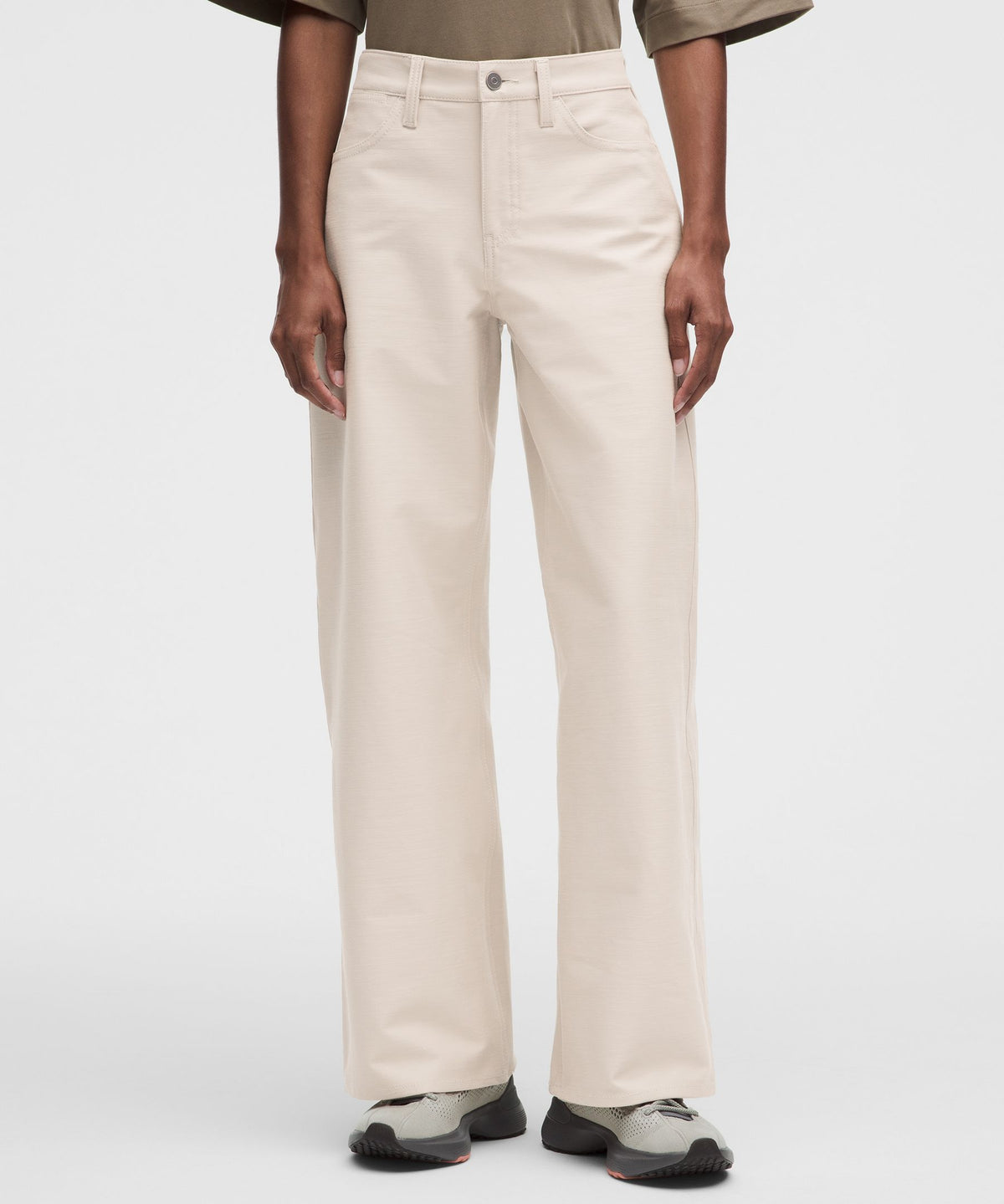 EasyFive Low-Rise Classic Wide-Leg PantShort
