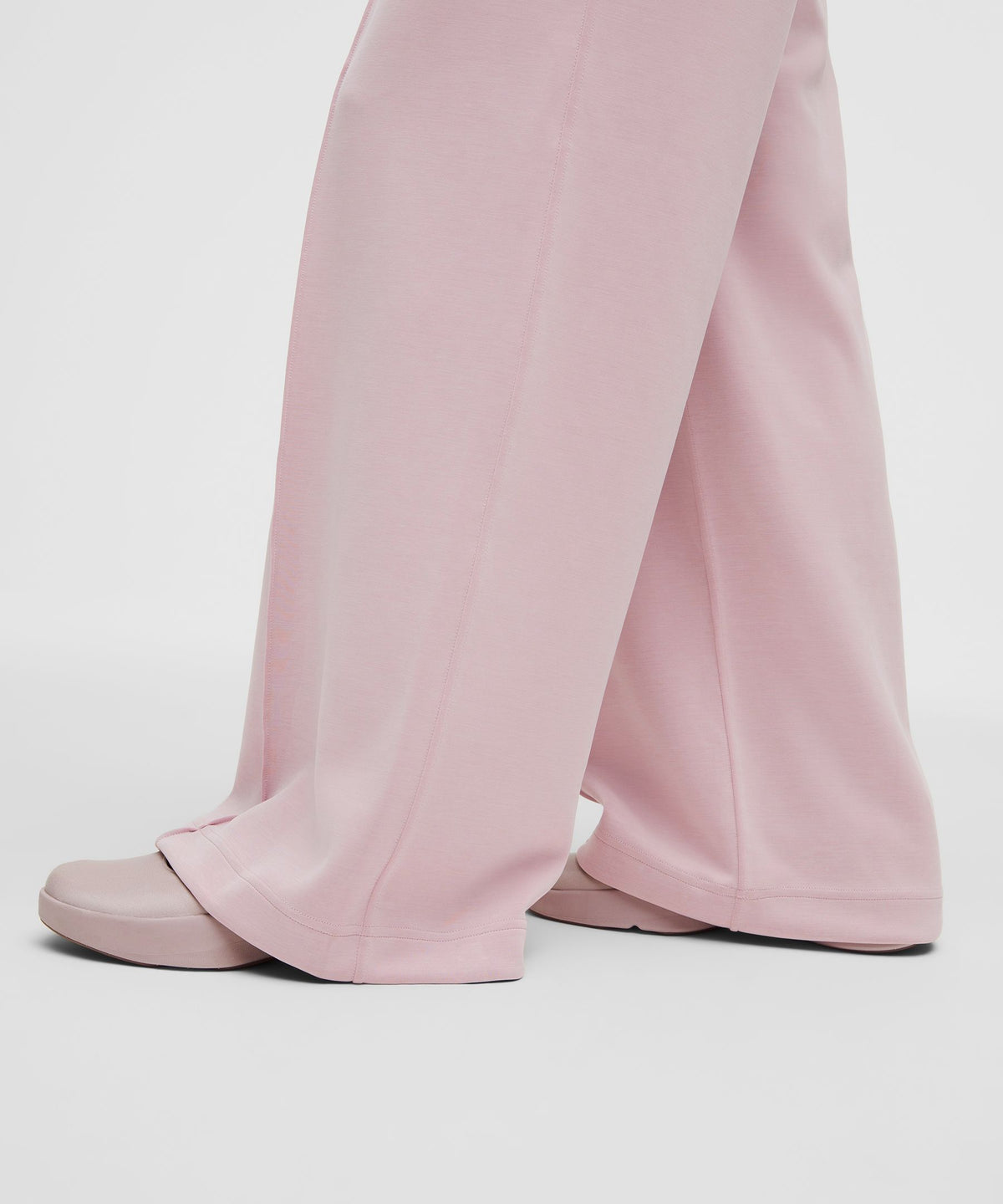 Softstreme Pintuck High-Rise Wide-Leg PantRegular