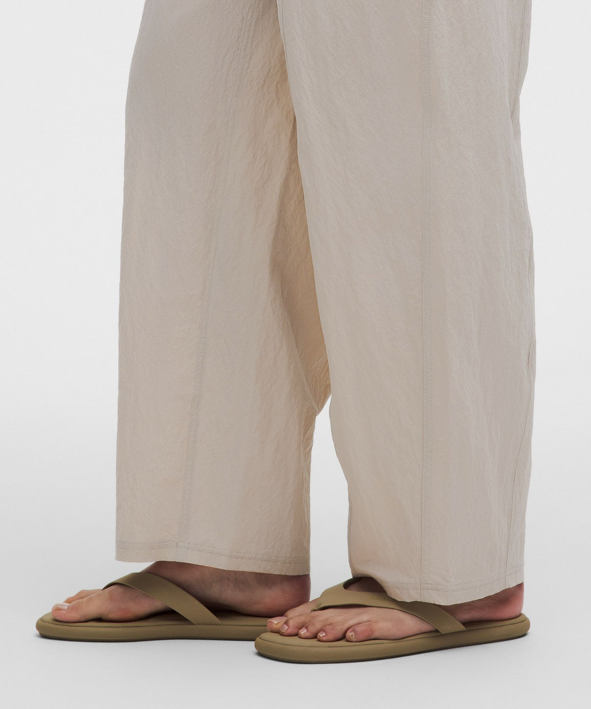 Crinkle Nylon Mid-Rise Barrel-Leg Pant
