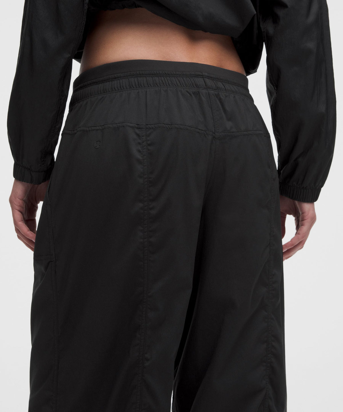 Dance Studio Evolve Low-Rise Oversized PantShort